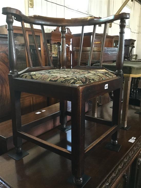 George III mahogany corner elbow chair, with drop in seat(-)